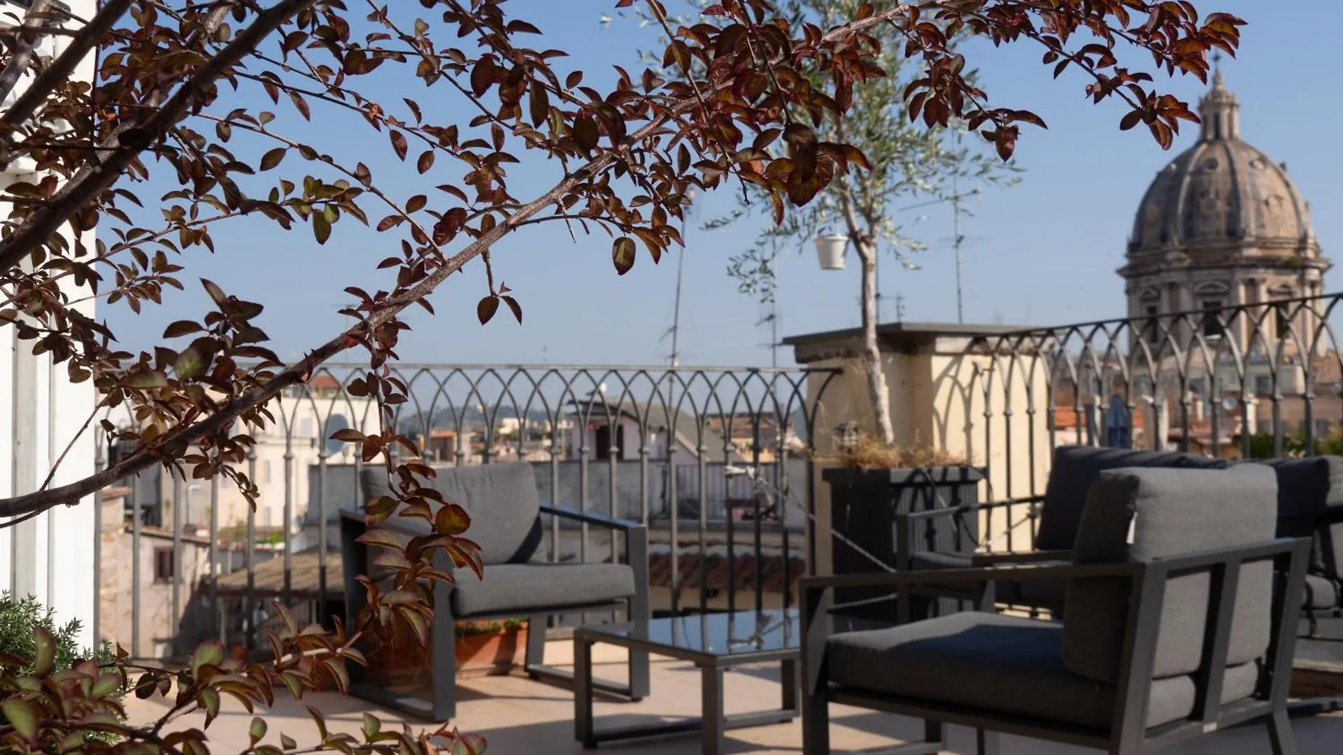 Terrace Apartment On The Monuments Of روما